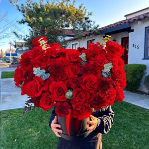 Jumbo heart rose box
