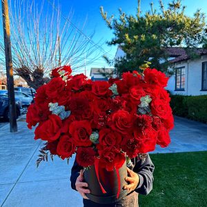 Jumbo heart rose box